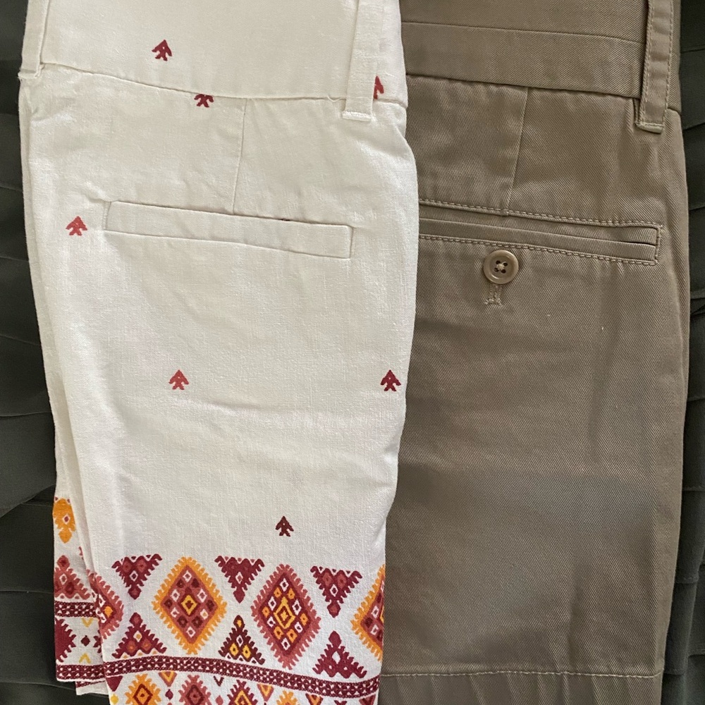 LOFT High Waist White and Orange Shorts - Picture 11 of 11